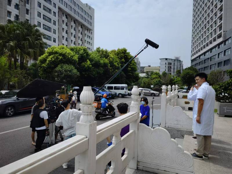 城步苗族自治县广告片拍摄公司低成本实现高规格制作的诀窍